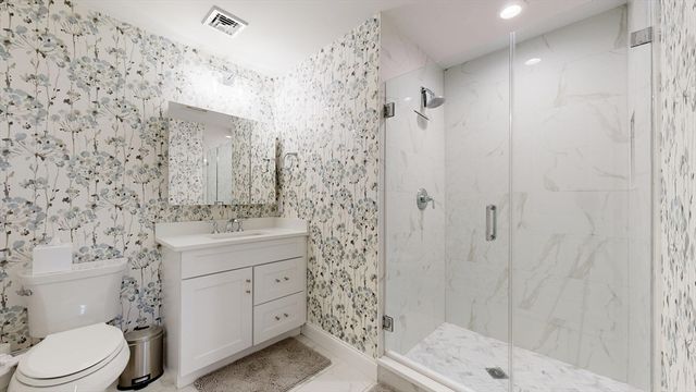 68 Prospect St 16, Peabody, MA 01960