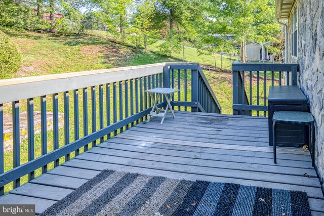 471 LUMBER ST, Middletown, PA 17057