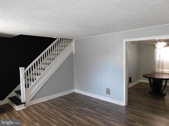 1202 MORTON AVE, Chester, PA 19013