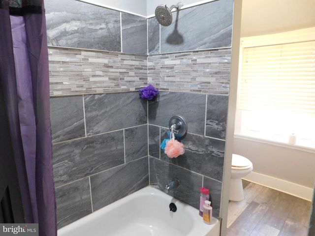 1202 MORTON AVE, Chester, PA 19013