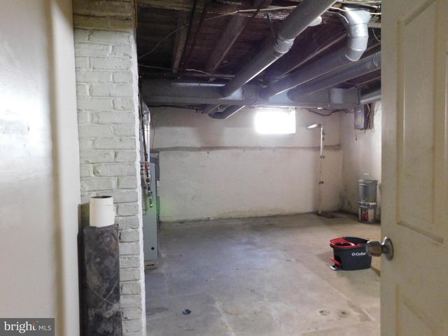 1202 MORTON AVE, Chester, PA 19013