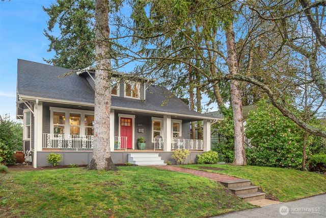 8016 17th Avenue NE, Seattle, WA 98115