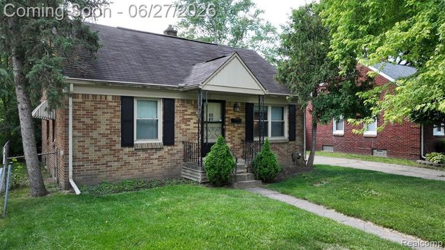 1005 Voorheis Street, Pontiac, MI 48341