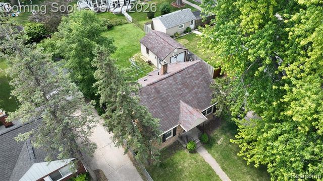1005 Voorheis Street, Pontiac, MI 48341