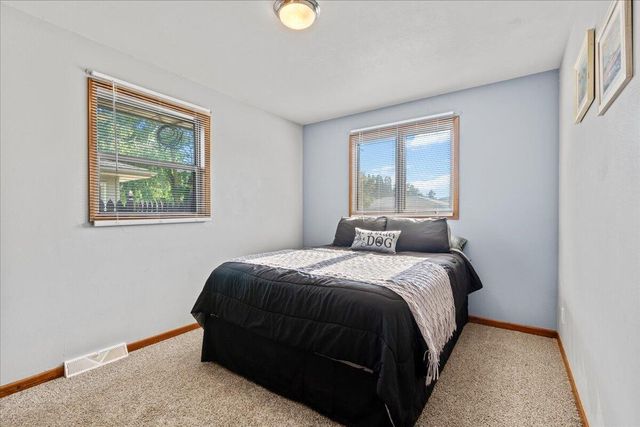 2421 Cooper AVENUE, Sheboygan, WI 53083