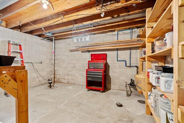 2421 Cooper AVENUE, Sheboygan, WI 53083