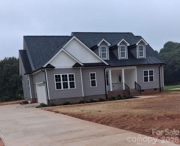 5517 Harvest Hills Road, Bessemer City, NC 28016
