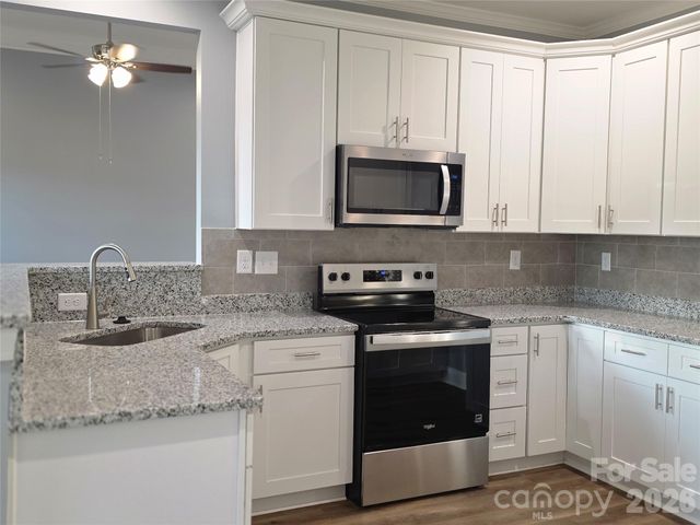 5517 Harvest Hills Road, Bessemer City, NC 28016