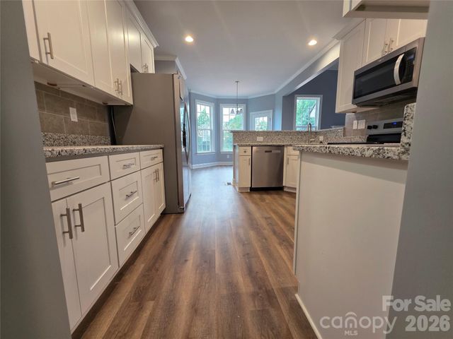 5517 Harvest Hills Road, Bessemer City, NC 28016