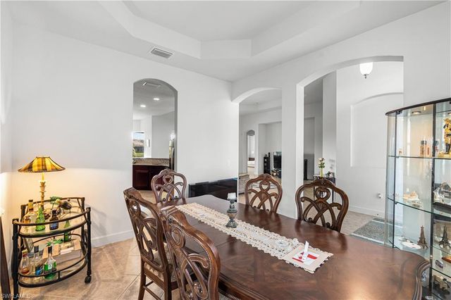 8066 Princeton DR, Naples, FL 34104