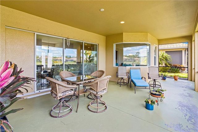 8066 Princeton DR, Naples, FL 34104