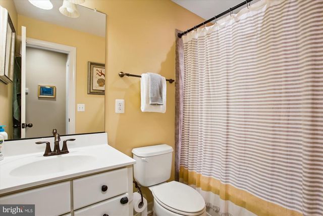440 FERDINAND DAY DR, Alexandria, VA 22304