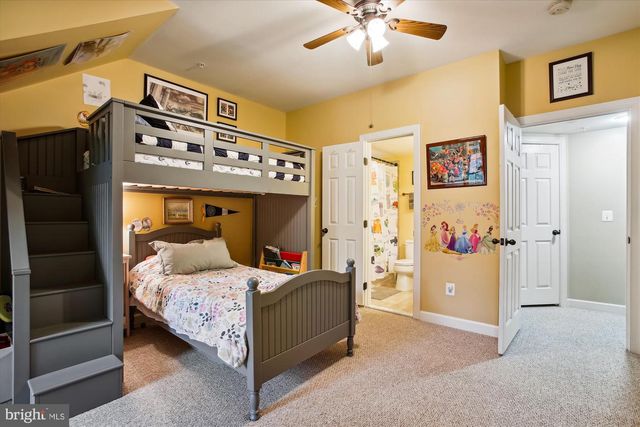 440 FERDINAND DAY DR, Alexandria, VA 22304