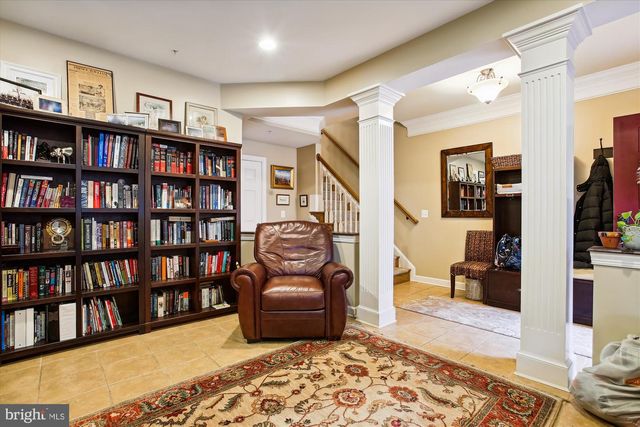 440 FERDINAND DAY DR, Alexandria, VA 22304