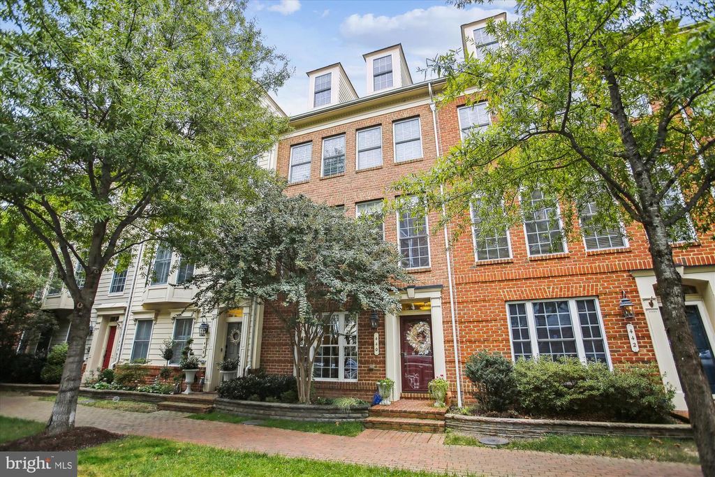 440 FERDINAND DAY DR, Alexandria, VA 22304