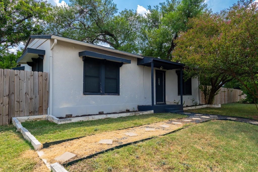 5201 Chico ST, Austin, TX 78721