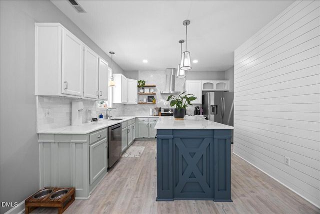 2206 King Malcolm Lane, Zebulon, NC 27597