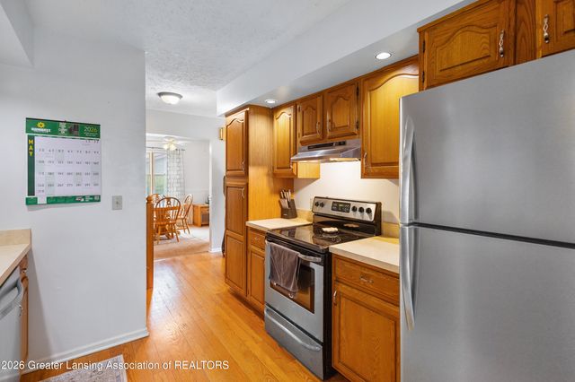 1222 W Herbison Road, Dewitt, MI 48820