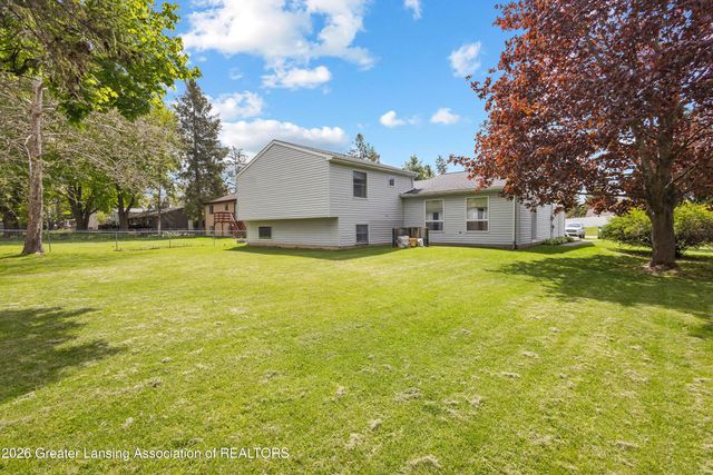 1222 W Herbison Road, Dewitt, MI 48820