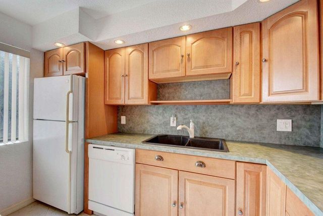 4838 Esedra Court 201, Lake Worth, FL 33467