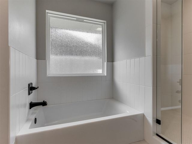 2324 Parkland Way, Norman, OK 73069