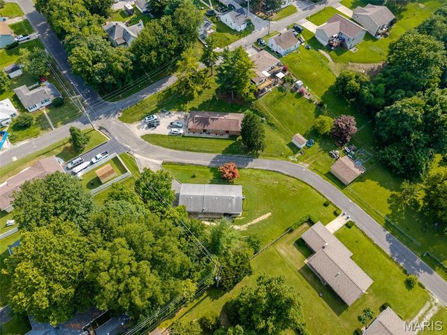 906 Hadley Street, Collinsville, IL 62234