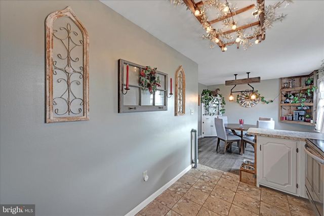 193 W MAIN ST, Fredericksburg, PA 17026