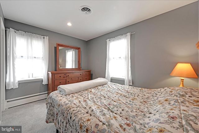 193 W MAIN ST, Fredericksburg, PA 17026