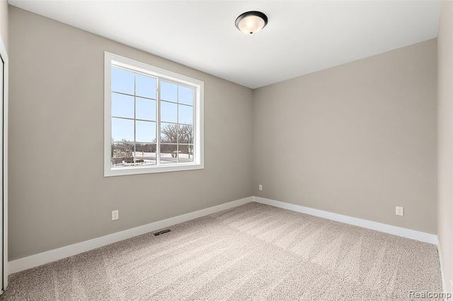 29697 Red Fox Lane, Chesterfield, MI 48047