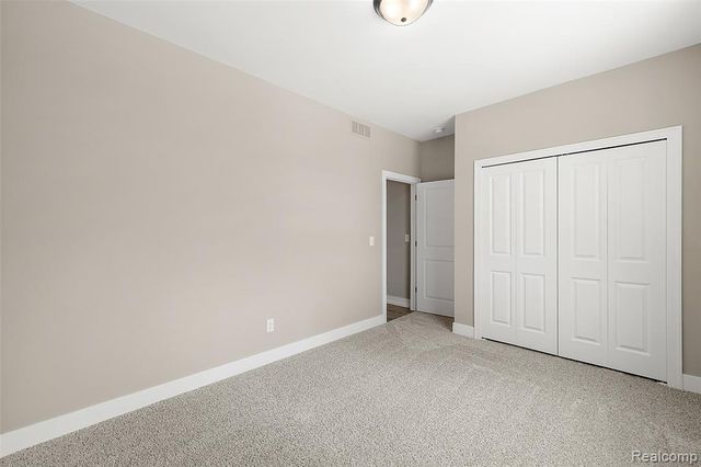 29697 Red Fox Lane, Chesterfield, MI 48047