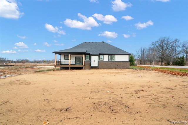 29697 Red Fox Lane, Chesterfield, MI 48047