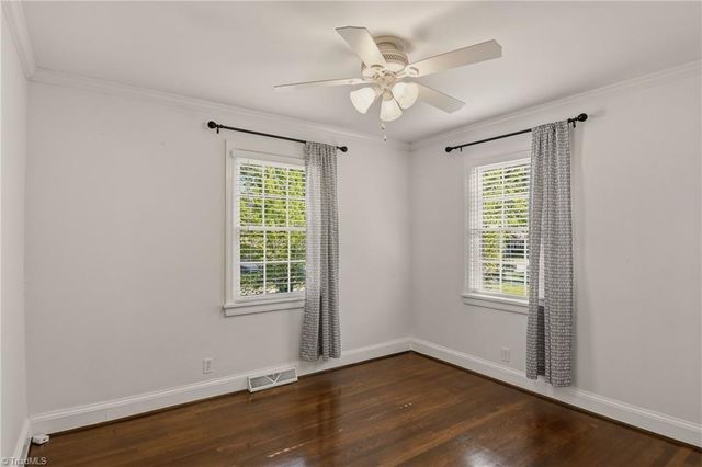 4005 Walker Avenue, Greensboro, NC 27403