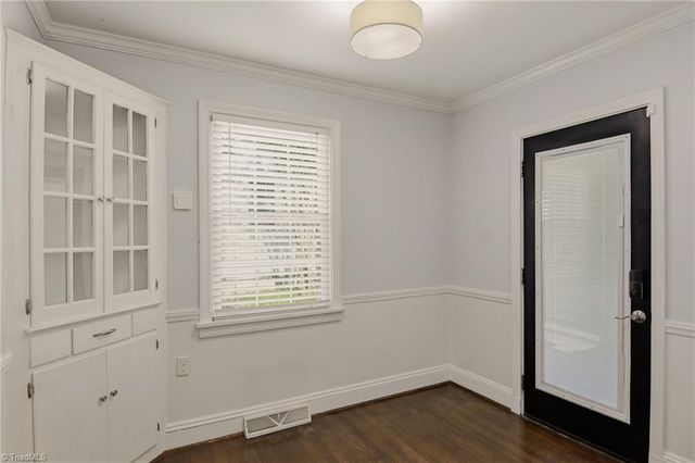 4005 Walker Avenue, Greensboro, NC 27403