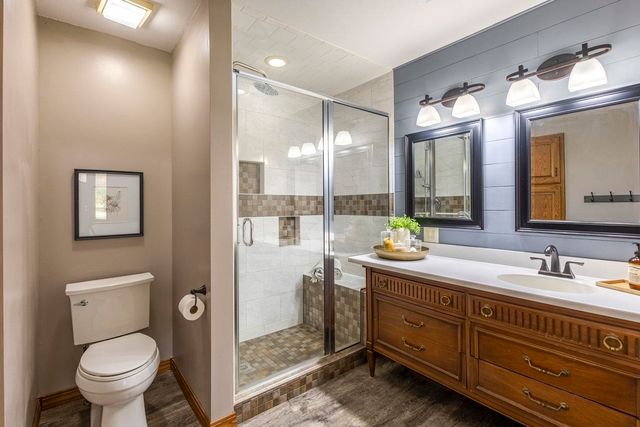 9402 W Douglas, Wichita, KS 67212