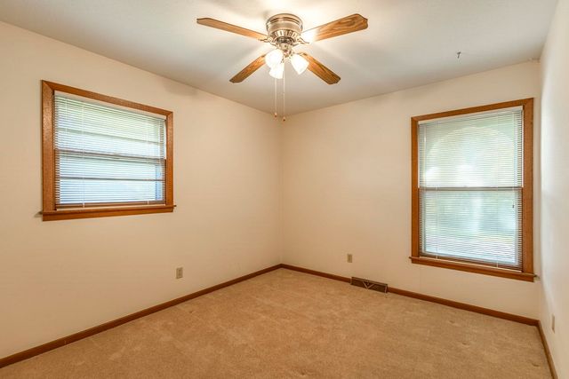 9402 W Douglas, Wichita, KS 67212