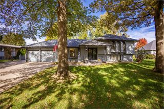 9402 W Douglas, Wichita, KS 67212