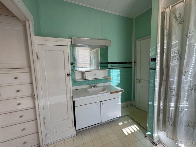 405 W Main Street, Blanchester, OH 45107