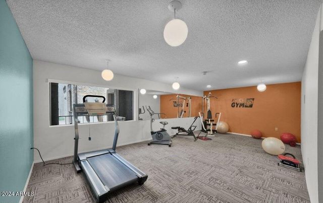 3033 E DEVONSHIRE Avenue 2036, Phoenix, AZ 85016