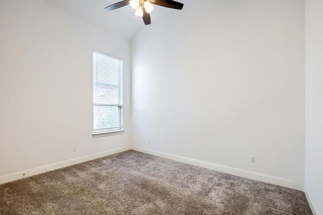 313 Pendent DR, Liberty Hill, TX 78642