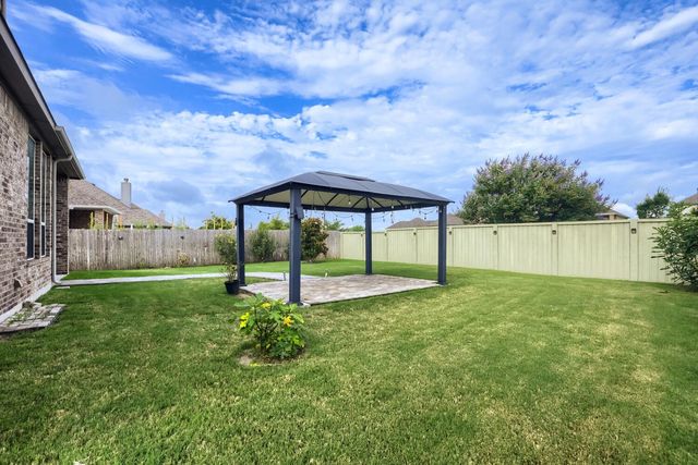 313 Pendent DR, Liberty Hill, TX 78642