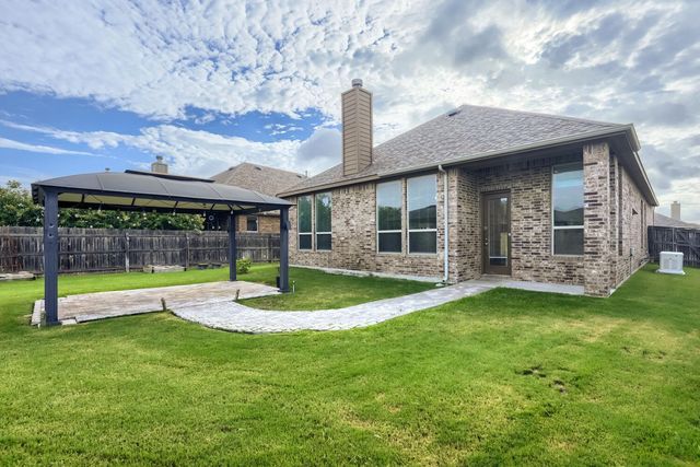 313 Pendent DR, Liberty Hill, TX 78642
