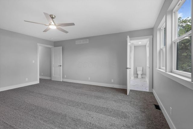 13098 Laurel Road NE, Thornville, OH 43076