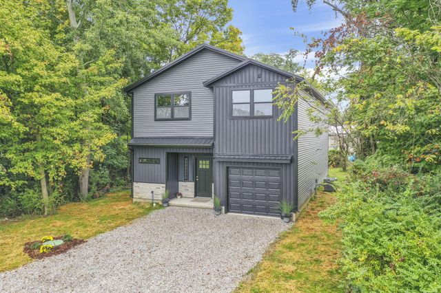 13098 Laurel Road NE, Thornville, OH 43076