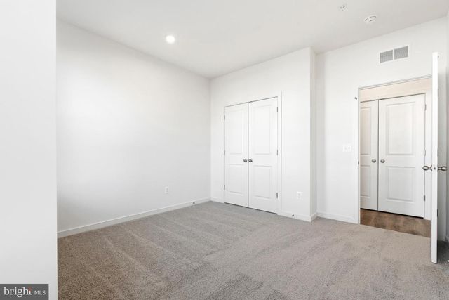 19705 MISTY MOSS SQ, Ashburn, VA 20147