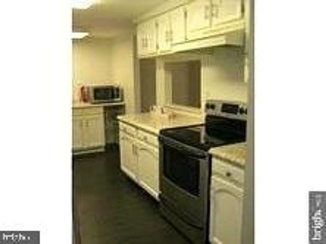 234 FIR TREE CT, Marlton, NJ 08053