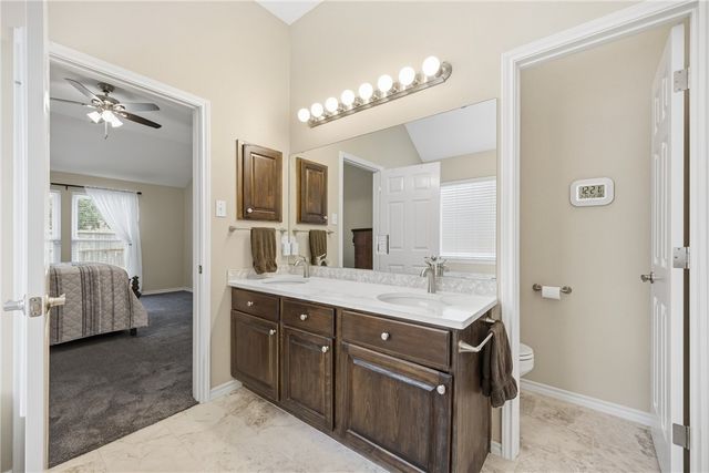 5910 Bishops Mill Dr, Corpus Christi, TX 78414