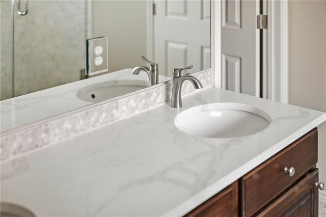 5910 Bishops Mill Dr, Corpus Christi, TX 78414