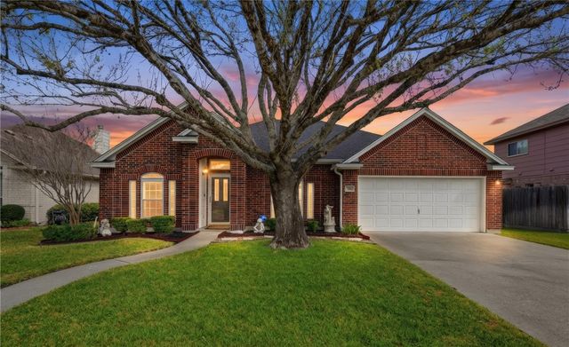 5910 Bishops Mill Dr, Corpus Christi, TX 78414