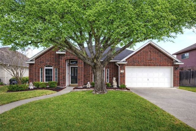 5910 Bishops Mill Dr, Corpus Christi, TX 78414