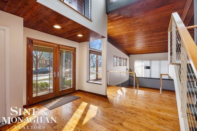 827 Forestdale Road, Royal Oak, MI 48067